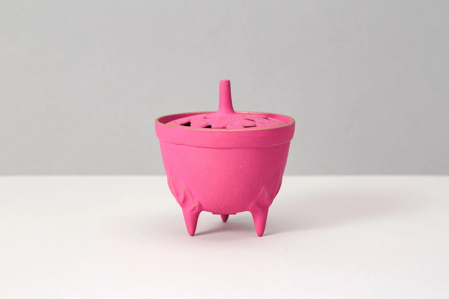 Iwachu Four Seasons Incense Burner 4
