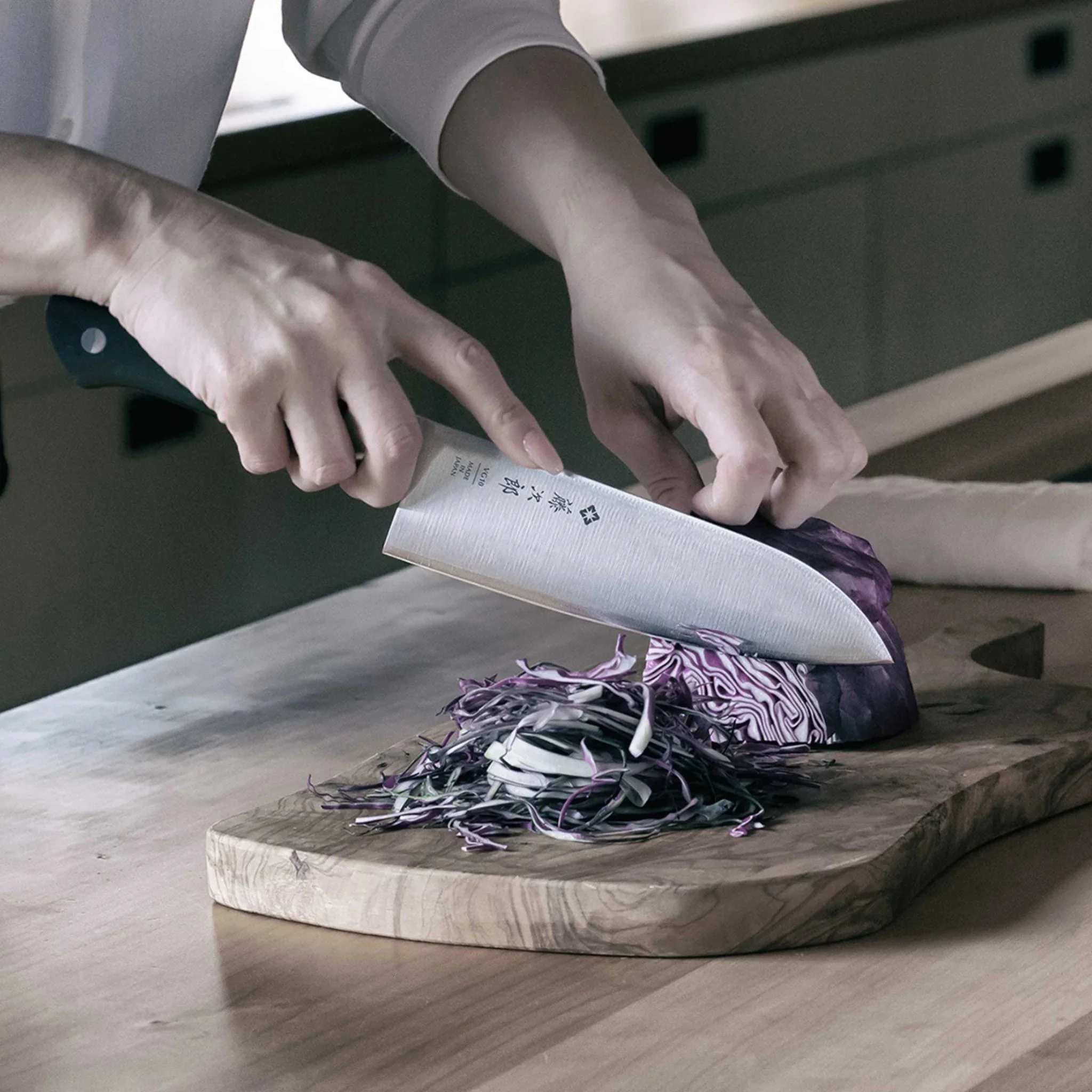 Tojiro CLASSIC Santoku 170mm 3