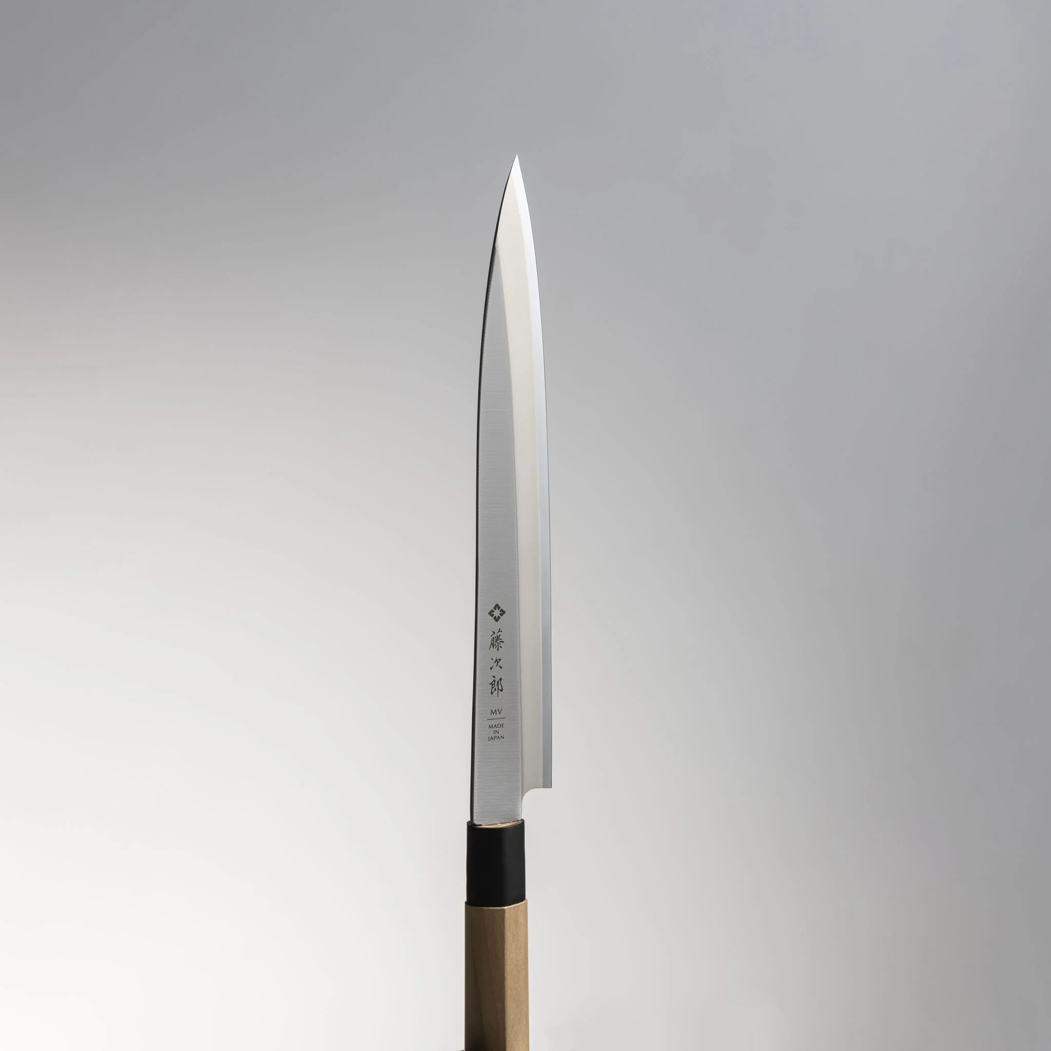 Tojiro Molybdenum Vanadium Steel Japanese Knife Yanagiba 240mm 2