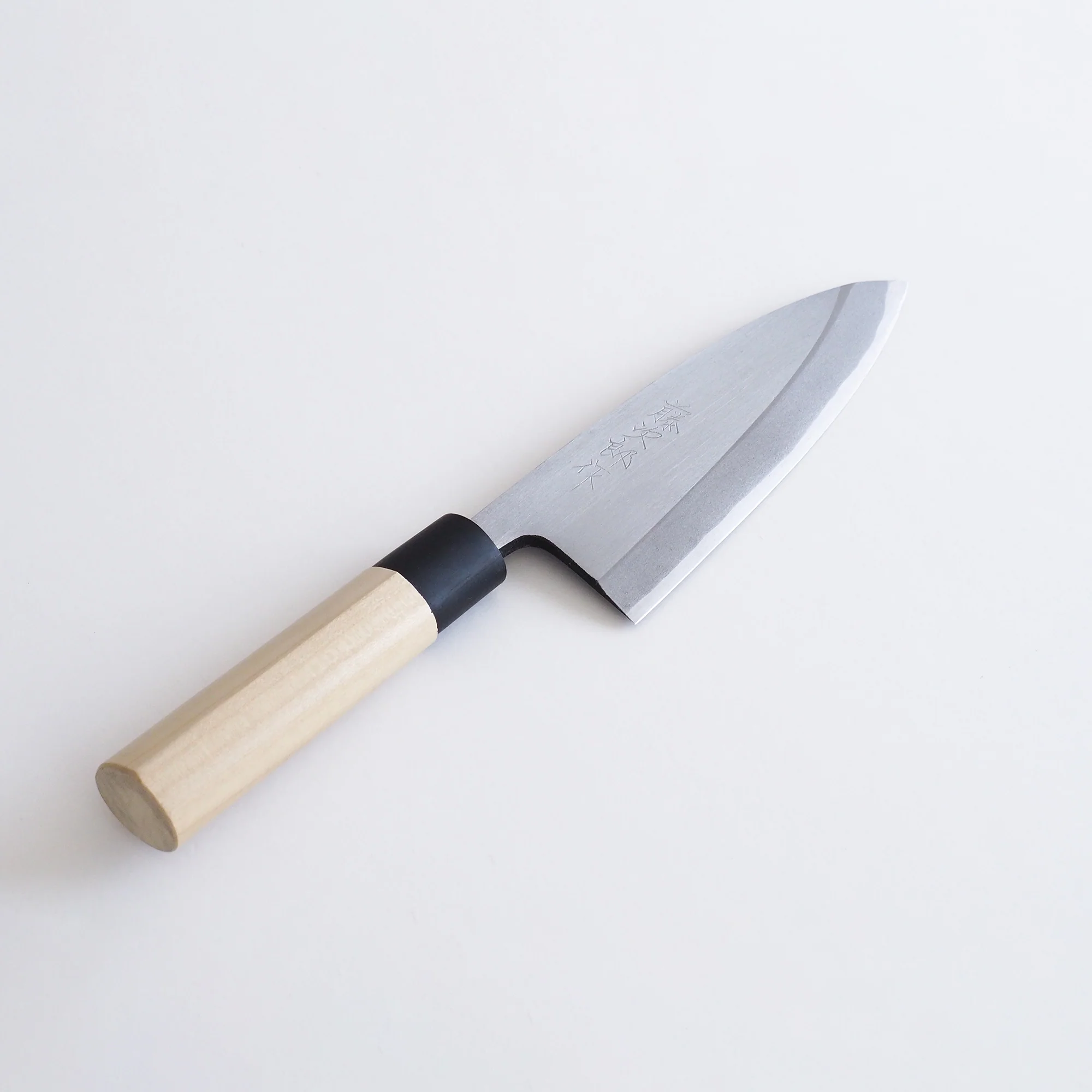 TOJIRO White Steel Deba Knife 165mm 2