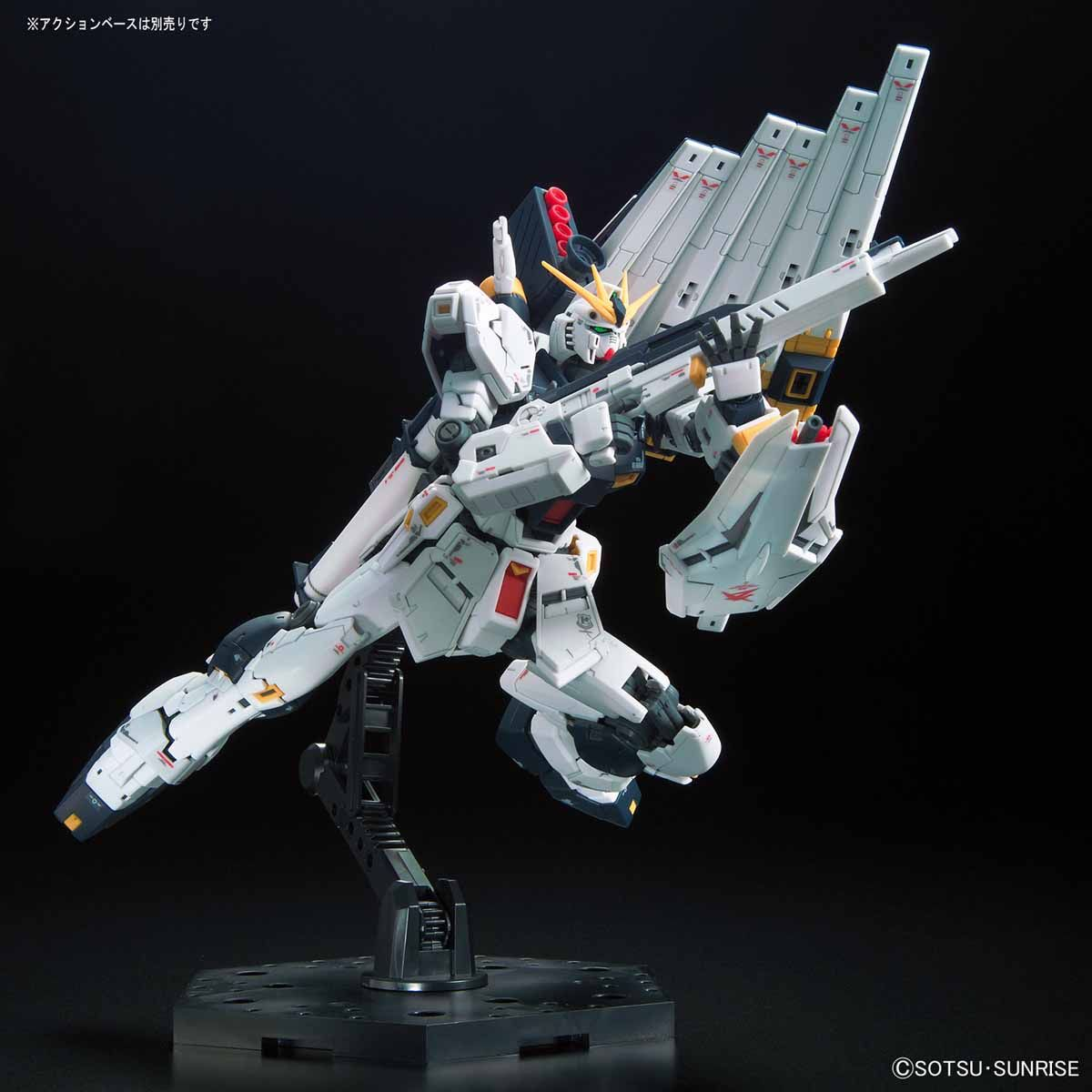 萬代 RG 1/144 v鋼彈 2