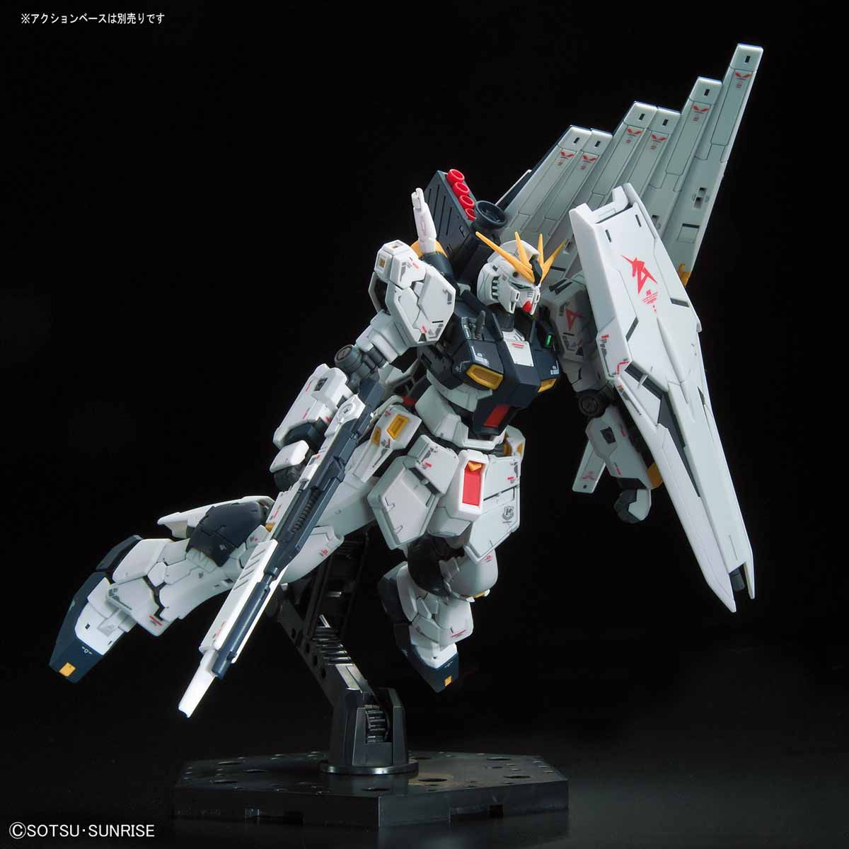 萬代 RG 1/144 v鋼彈 4