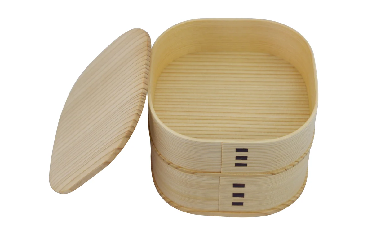 Odate Kougeisha Kutsuwa Bento Box 4